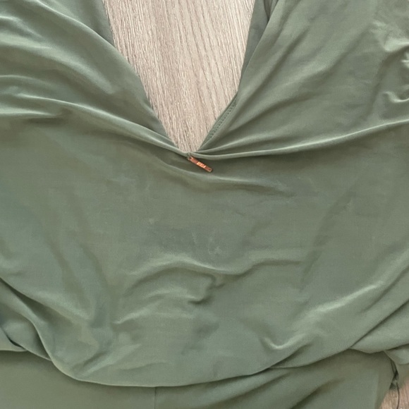 misa los angeles leza gathered crossover sleevless jersey high low dress medium - Picture 7 of 7